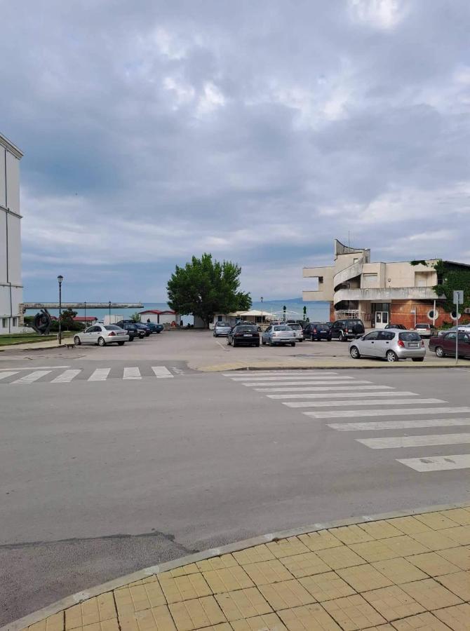 Апартамент Амира 3 Balcsik Kültér fotó