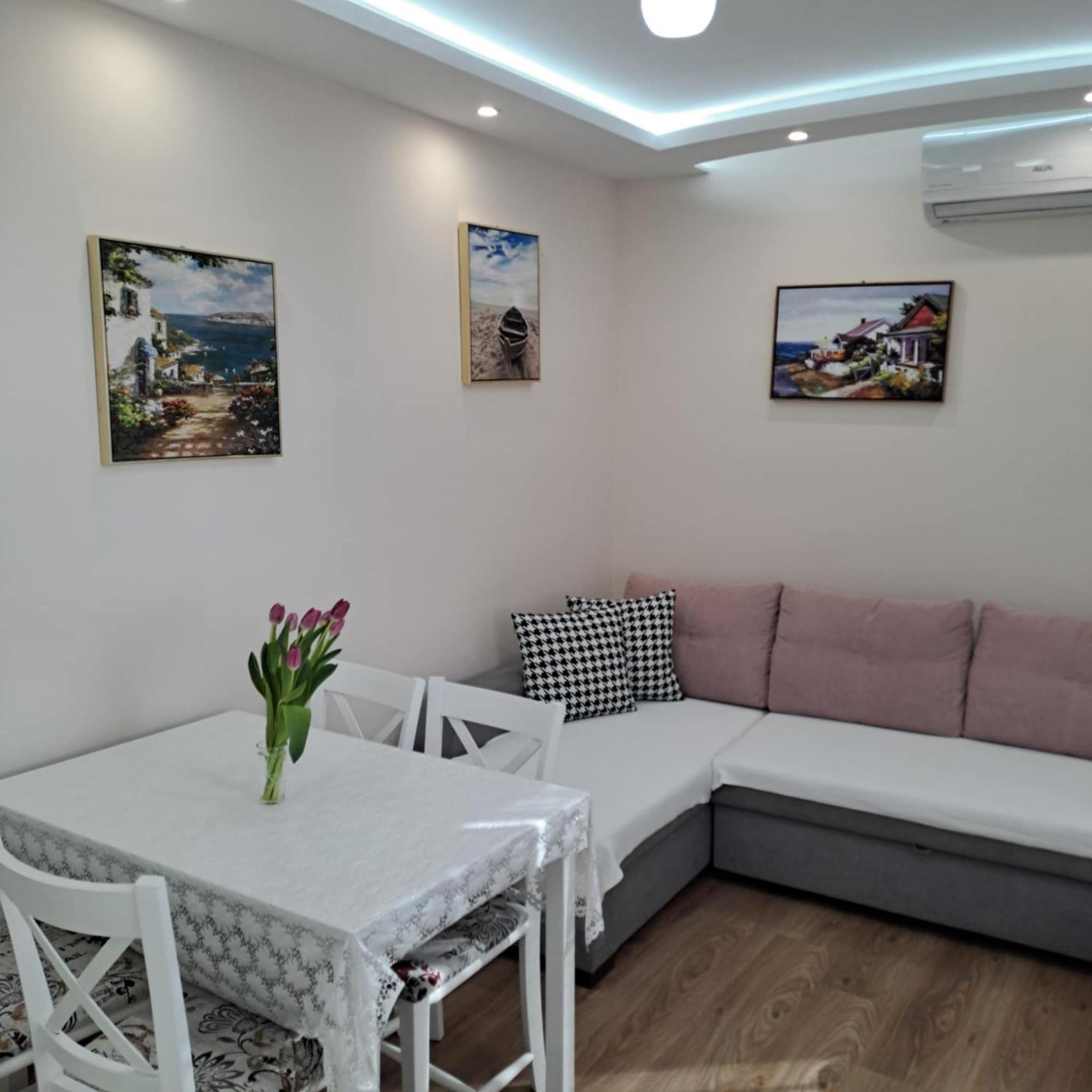 Апартамент Амира 3 Balcsik Kültér fotó